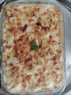 A mother's kitchen for her children - 7