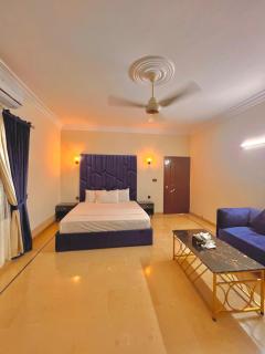 White Palace GUEST House - 7