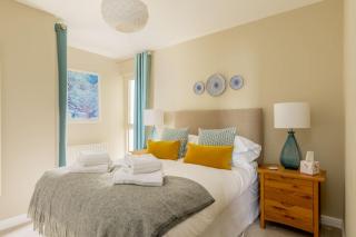 About Tern - 10-Minute Walk to Poole Quay, with Harbour Views - Poole - 6