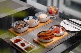 Shenzhen Futian Huaqiangbei Pedestrian Street Atour Hotel - 1