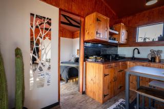 The Cactus Deck by Matilo Cabins Klein Karoo R62 with Hot-tub - 5
