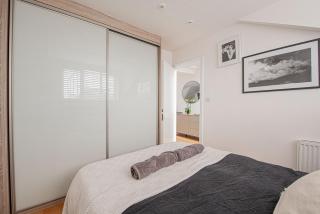 Battersea Rooftop Retreat - 5