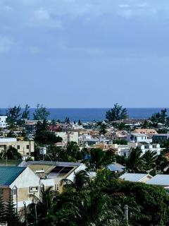 Tropical Escape with Ocean Breeze & Mountain Views - 5