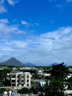 Tropical Escape with Ocean Breeze & Mountain Views - 4