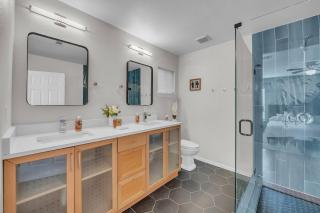 Walk to ACL, Fire Pit, Fenced Yard, SoCo Spot - 5