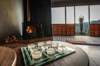 The Cactus Deck by Matilo Cabins Klein Karoo R62 with Hot-tub - 5