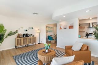 NEW Waterfront Getaway-Game Room,Dock&Sunset Views - 1