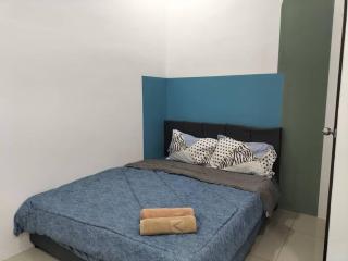 Cozy 4 bedrooms Double Storey Homestay, in front Kulim Central Mall - 4