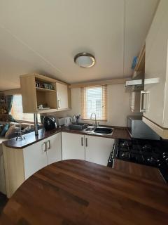 Serenity 2 a gorgeous 3 bedroom 2 bathroom caravan - 5