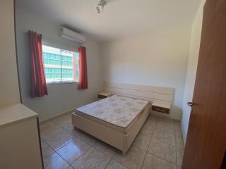 cód 101 - Apartamento á apenas 100m do mar! - 2