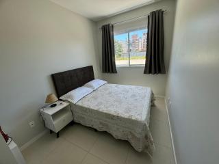 cód 102 - Excelente apartamento com sacada! - 4