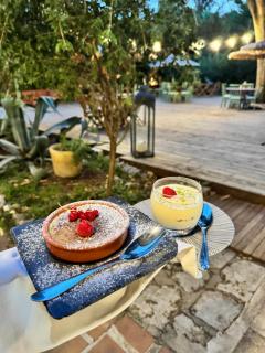 Hotel Le Galambre - Nimes - 1