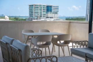 Work and Relax Studio with Rooftop and Workspace - 5