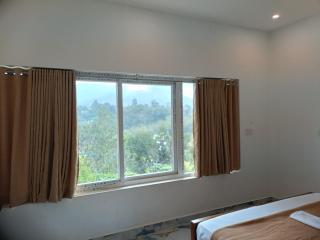 Zira Homestay - 8