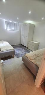 Fresh and newly renovated basement apartment - 5