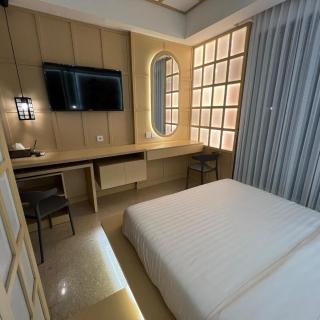 Japanese Style at Gold Coast Apt - 2