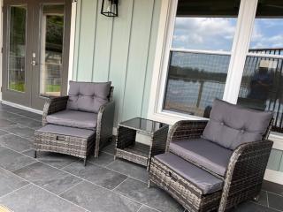 Hartsville Waterfront Retreat - 4