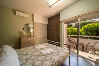 LIORA 2 Bedroom Apartment in Central Limassol with Balcony 5Gbps Fiber WiFi Private Parking and Air Conditioning Just 250m from the Beach - 6