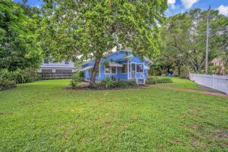 Blue Reverie - Downtown Cottage - 2