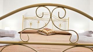 Jasmine House Ustica heart - 9