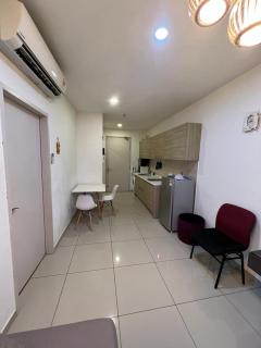 Suite 196 at i-City-2BR l 5 Pax l Wifi l 1 Car Park - 1
