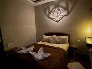 Dishney Den-Luxe 1BHK Stay with pool near Anjuna & Thalassa - 0