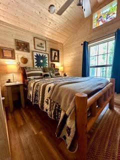 The Drake Cabin in The Forest - 0