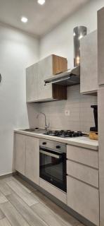 VeriHome - 8