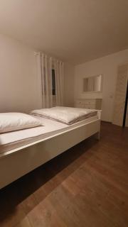 Ruhige 2-Zimmer Oase im Herzen Rattelsdorf - 1