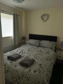 186 Sundowner Holiday Park Sleeps 4 with Bedding and Towels provided Plus Free WiFi - 2
