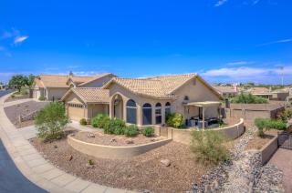 Family Friendly Home w/ Mountain View - Sleeps 10 - 0