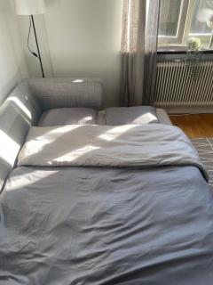 Cozy Studio with Courtyard - Near City Center - 9