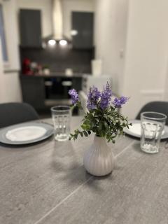 Appartement cosy au cœur du Jura avec place de parking privative - 1