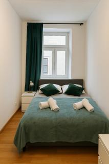 Big Space Apartment Vienna - 4