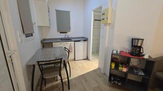 Tiny House & Tente Lodge minimaliste, Le Paradis des Petits Voyageurs - Idéal pour 1 à 3 nuits de repos - 4