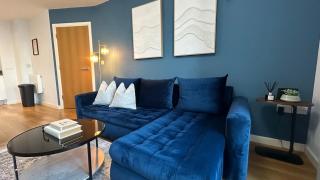 1BR - Stunning 5th-Flr Views - Sleeps 4 - Parking - 1