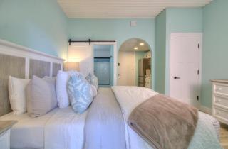 St. John's Inn - 233 - 9