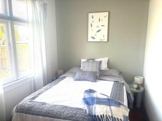 Cute and Central - 2