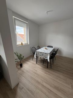 Appartement moderne 2 chambres avec cuisine équipée Proche Carling et Saint-Avold - 7