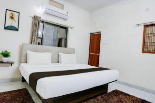 Hotel Ayushman Grand - 6