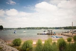 Boutique Home, Walk to Marina and Beach, Sleeps 8 - 4