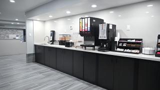 Super 8 by Wyndham Texas City - 2