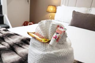 Stylish 2-Bed Apartment -Cardiff City Centre, Next to Stadium - 5