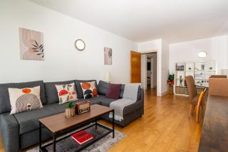 Amanah Properties - Skyline Hideaway 3BR City Views London Bridge - 3