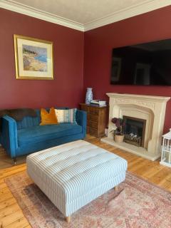 Ladies Walk - Stunning Riverfront Home - 2
