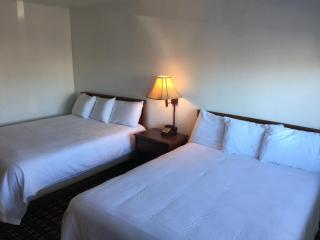 Nashoba Valley Inn & Suites - Ayer - 2