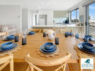 Hamptons Retreat by the Bay - Cowes Coastal Escape - 6