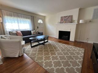 Prime Spot Staysimple Comfort, Perfect Location - 4