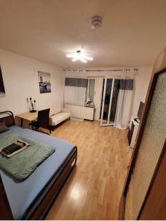 Kleines Appartement mit Terasse - Karlsruhe - 3