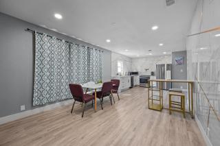 Quirky & Stylish 4BR with Saltwater Pool - Sleeps 14 - 6